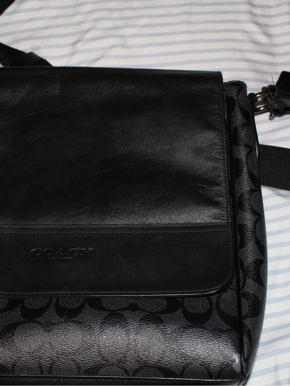 Coach Black Signature Leather & Canvas Messenger Bag